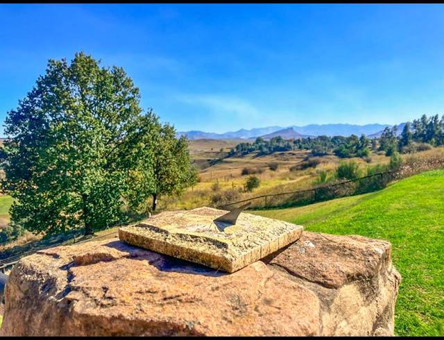 4 BEDROOM HOUSE FOR SALE IN UNDERBERG